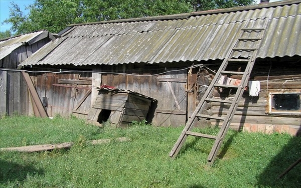 Демонтаж гаражів та знесення сараїв